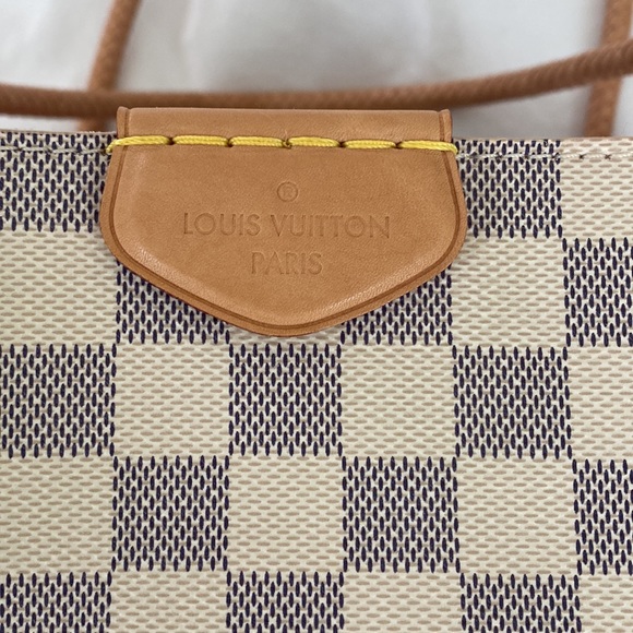 Authentic LOUIS VUITTON Damier Azur Propriano — NEARLY NEW CONDITION - Picture 6 of 13